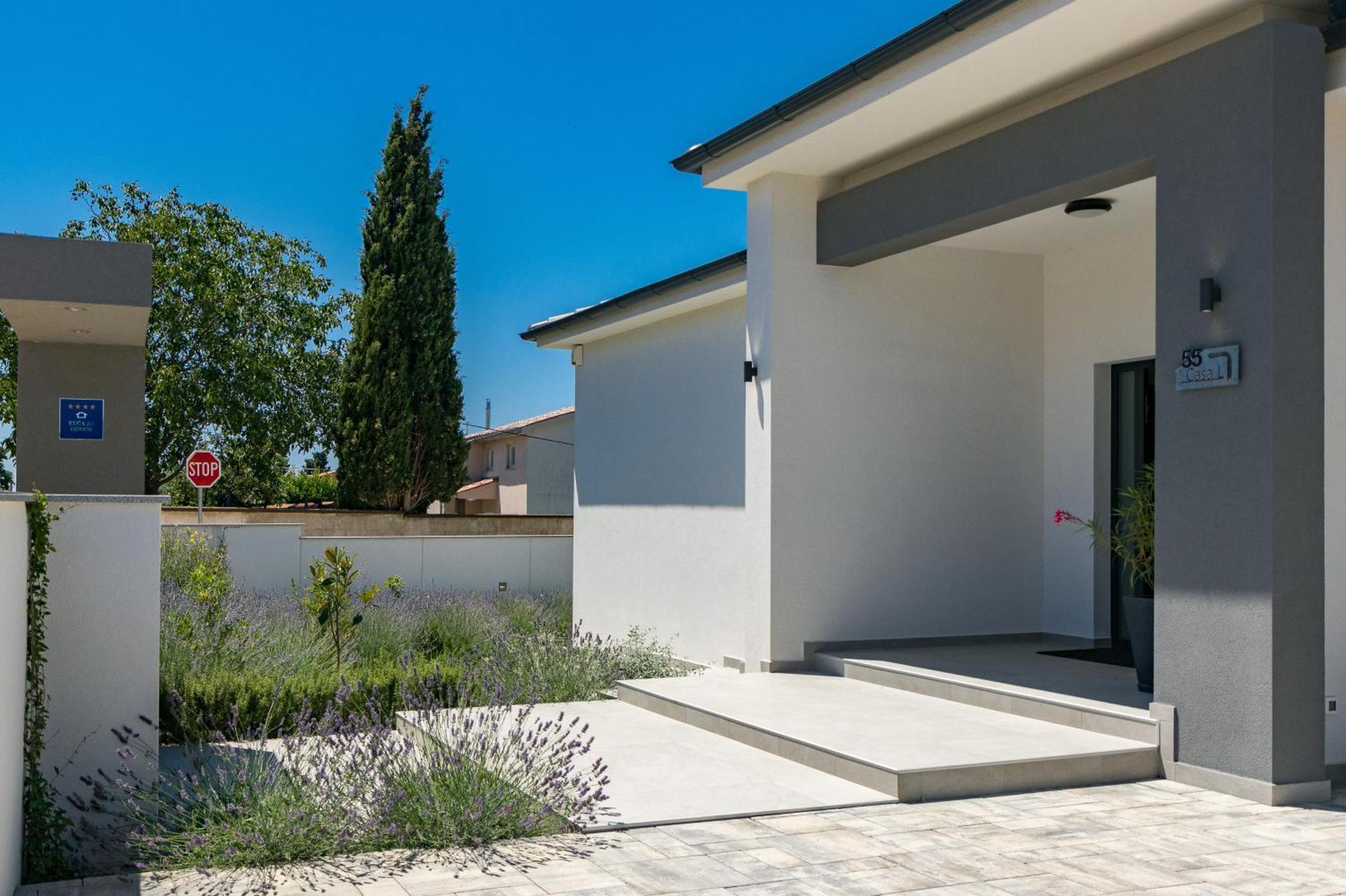 Vila Casa L *